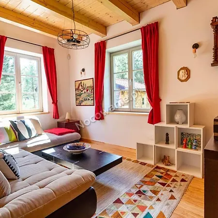 Dzika Roza Apartmán *