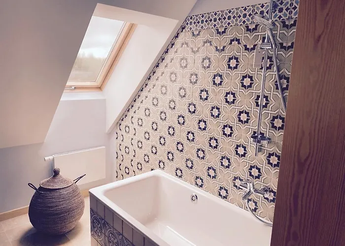 Daire Dzika Roza Lubiatowo (Pomerania)